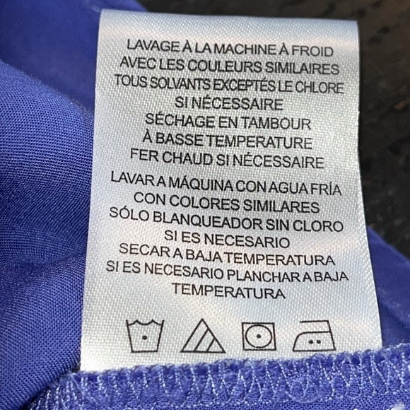 Velvet By Graham & Spencer Chelsey Challis Vneck Top Purple - Picture 9 of 10